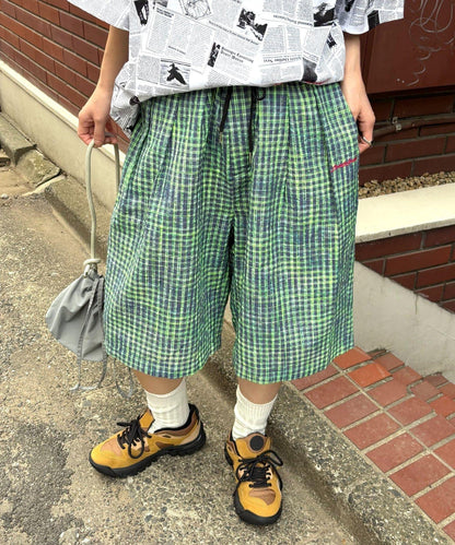 SOUNDS GOOOOD 霓虹格紋 休閒短褲