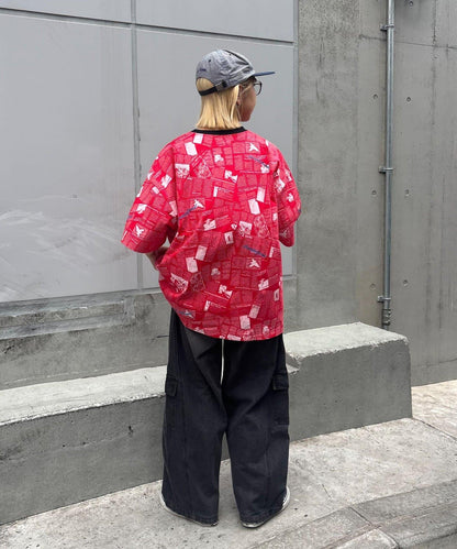 SOUNDS GOOOOD 報紙印花T恤