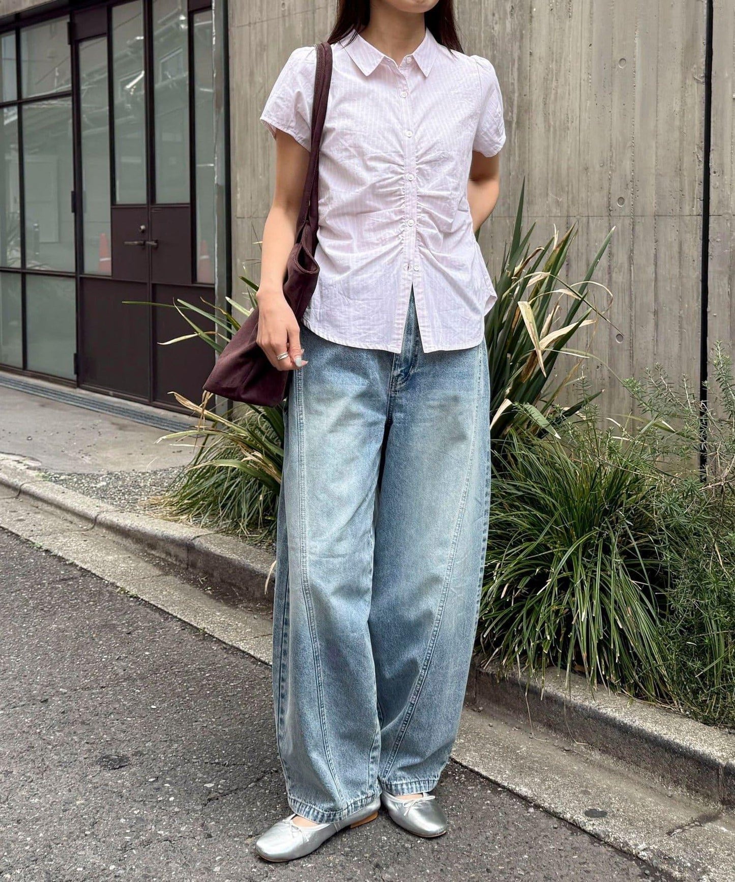 前褶皺短袖 女式襯衫