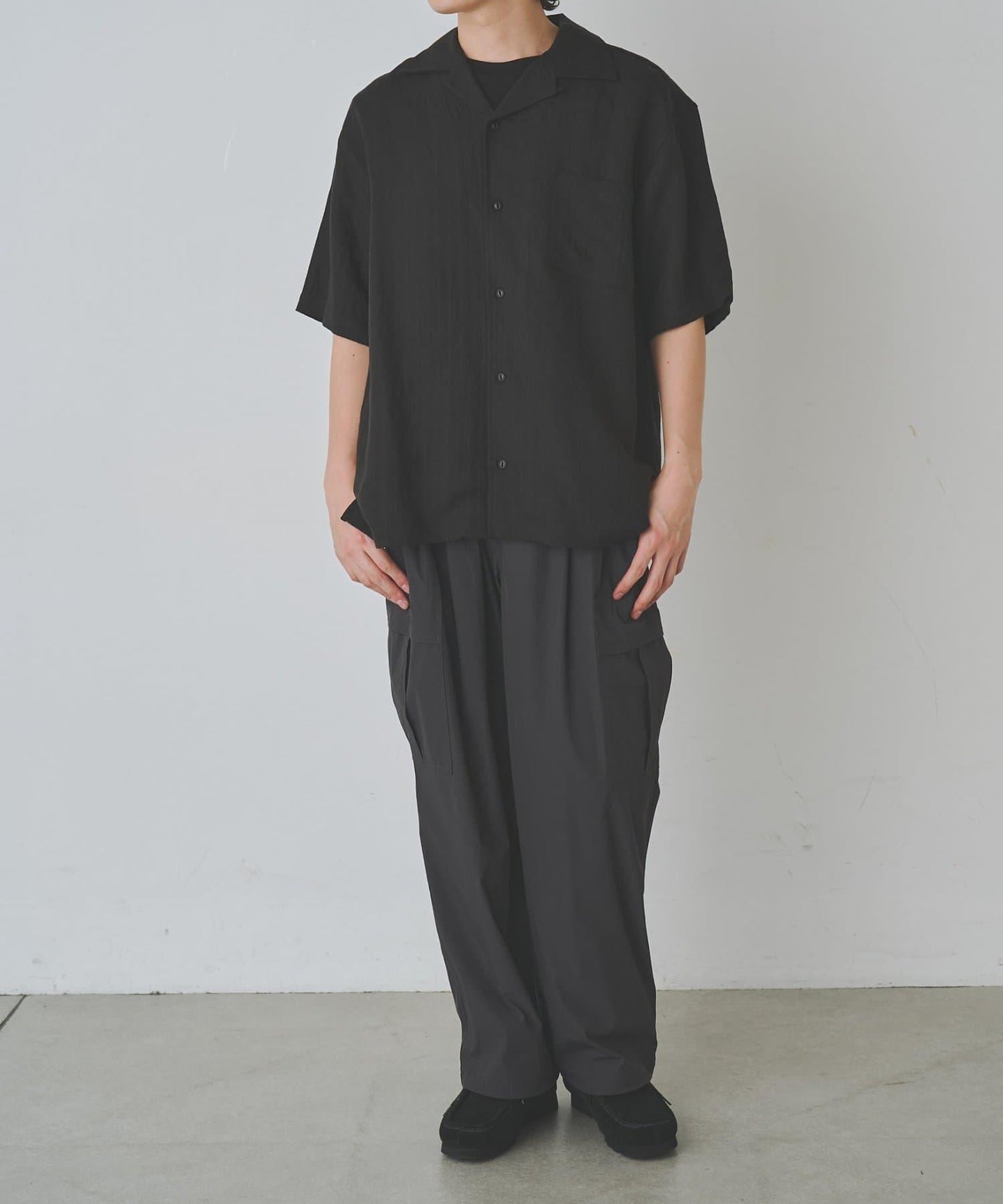 麻混條紋開領襯衫