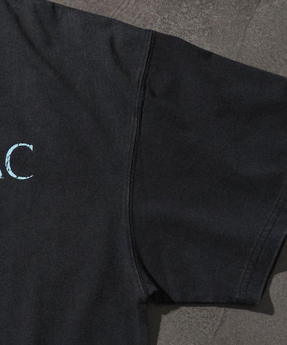 【EXCLUSIVE】 2pac S/S Tee 背面印花 T恤