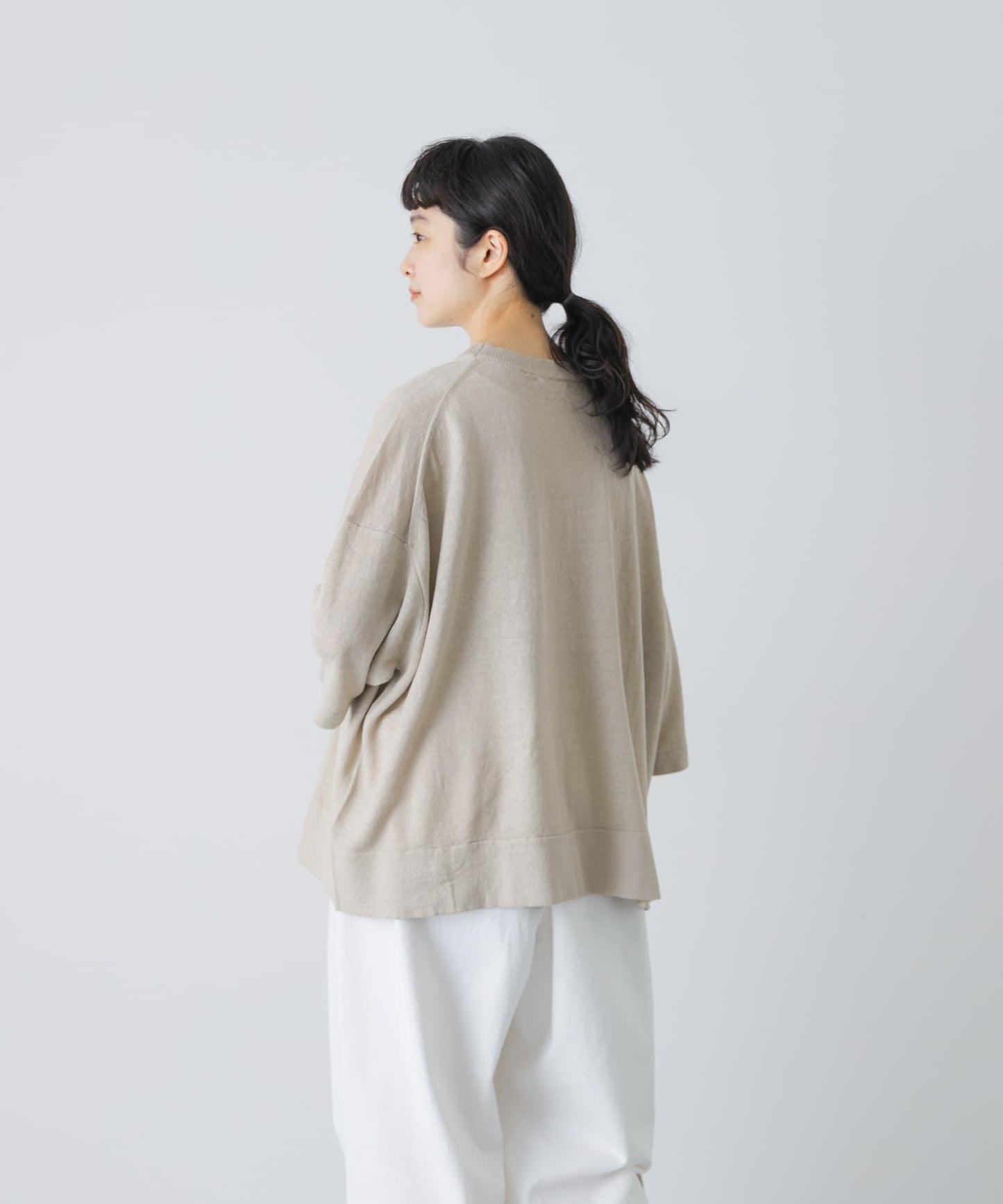 亞麻半袖圓領針織上衣