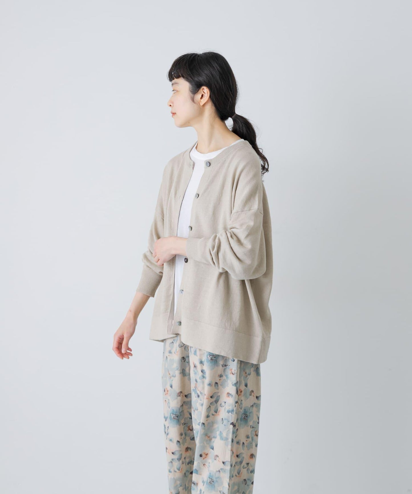 亞麻寬鬆圓領針織開衫