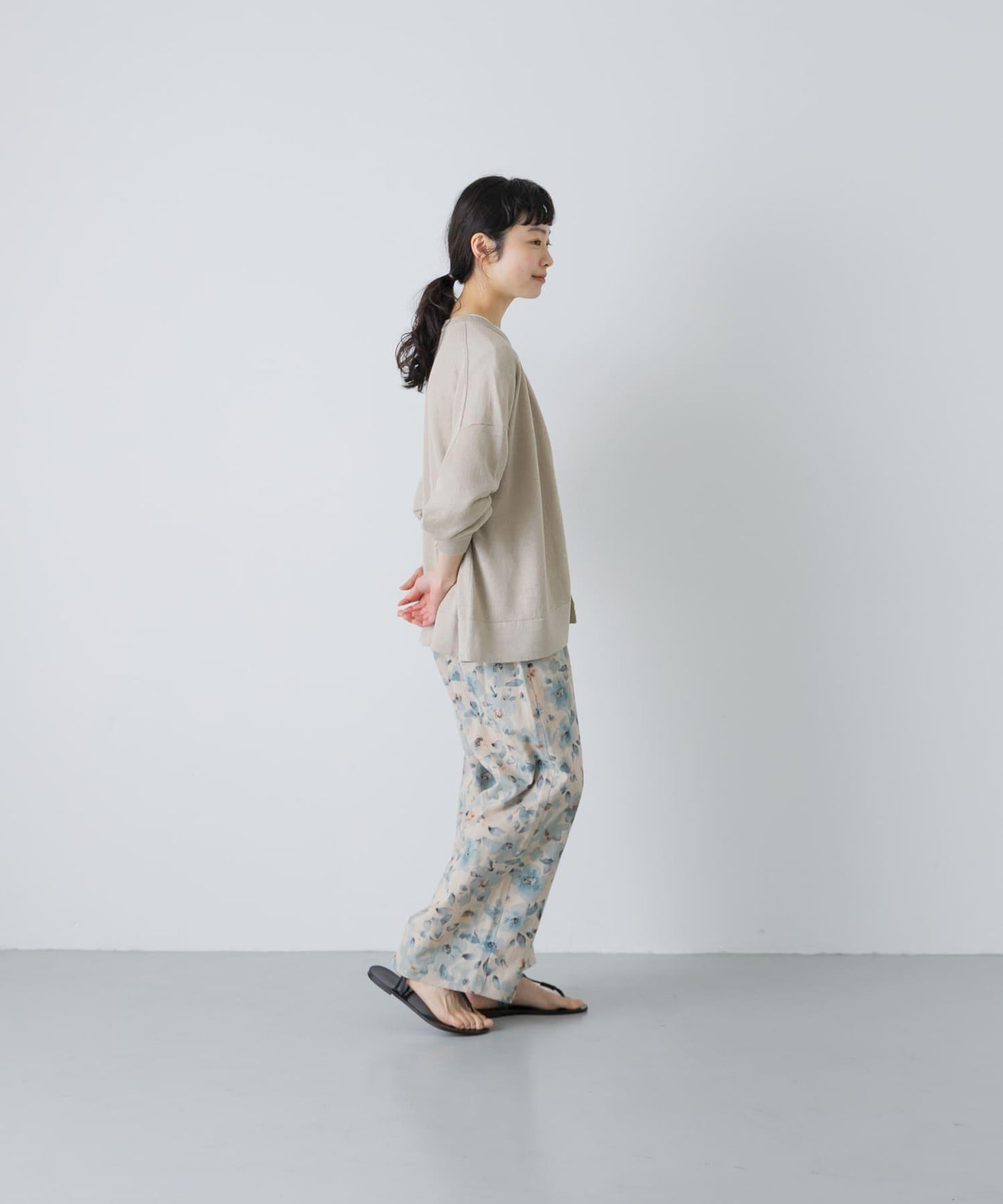 亞麻寬鬆圓領針織開衫