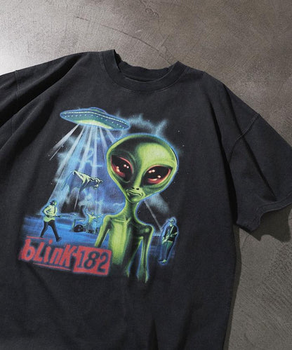 【EXCLUSIVE】 BLINK182 alien print Tee 圓領 外星人印花 T恤