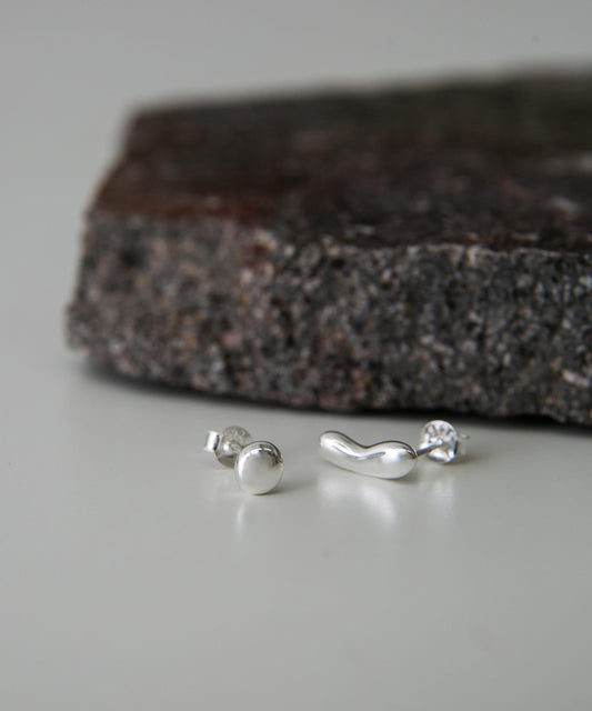 SMELLY so’ asymmetry grain 耳釘
