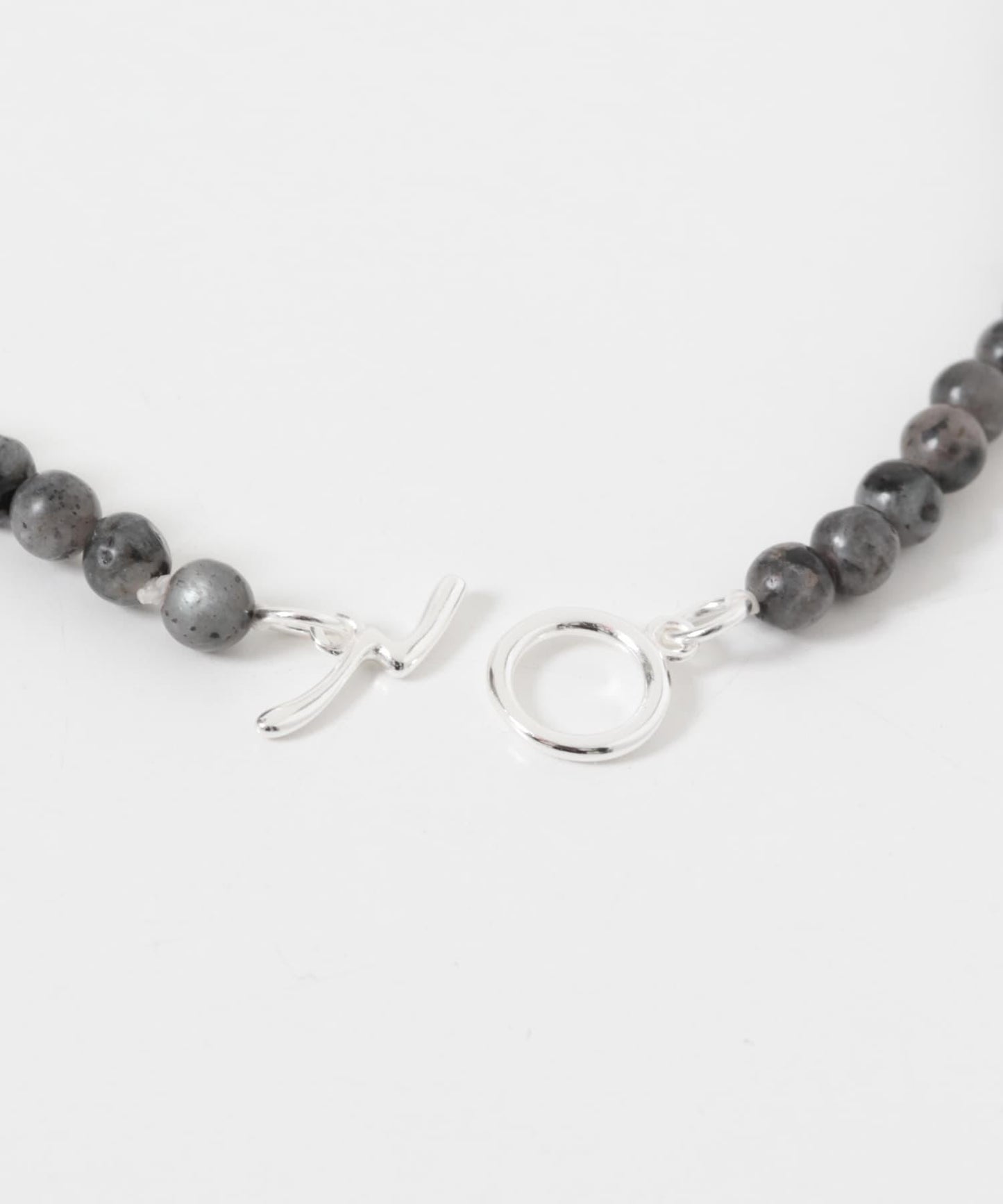 SMELLY so’ blackLabradoritenecklace 項鍊