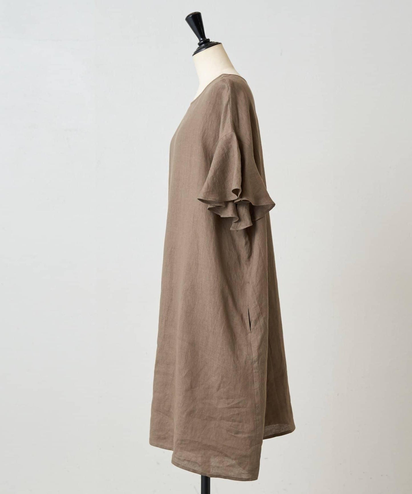 亞麻連衣裙