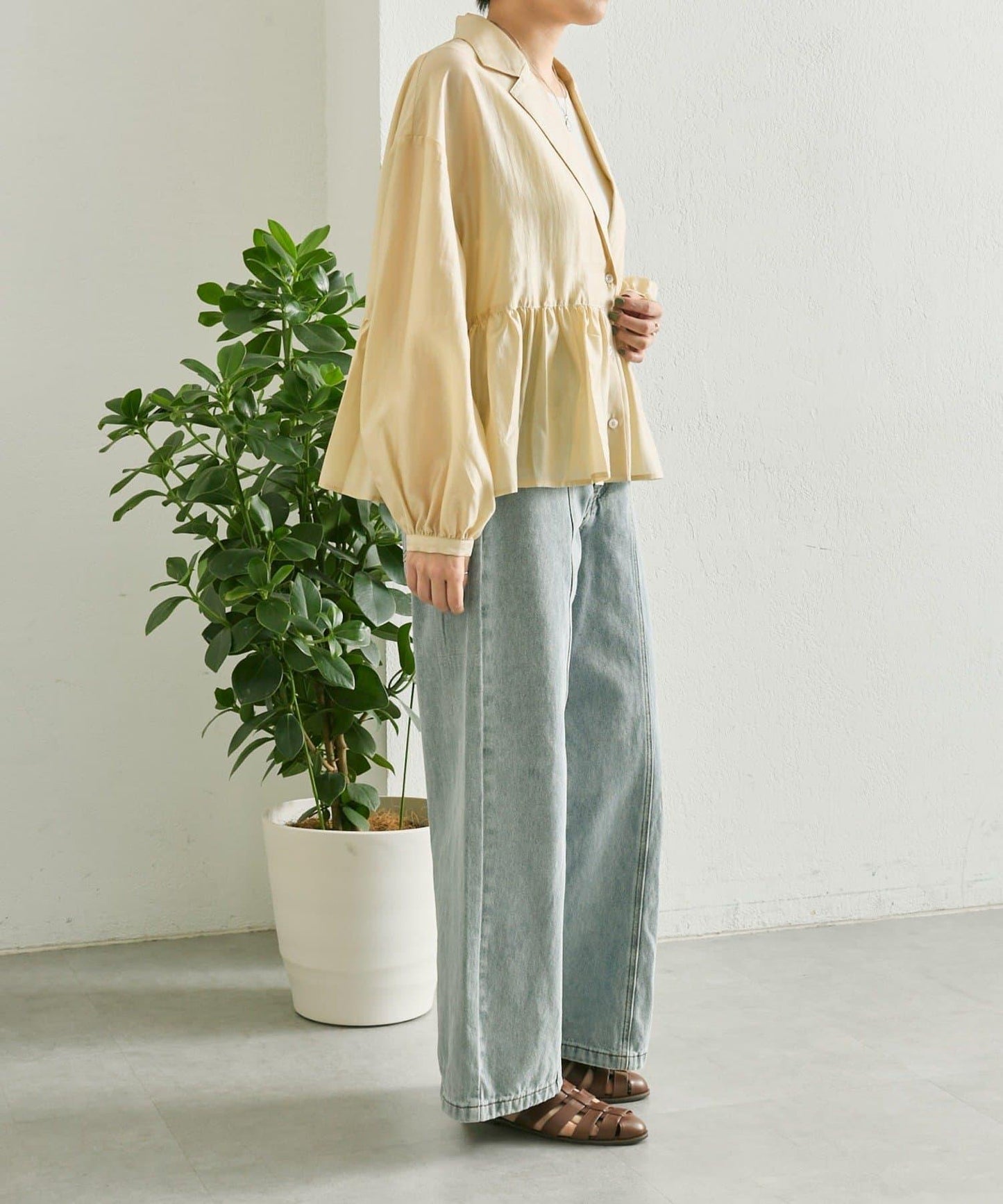 《透け感/ペプラムシルエット》 透視感 荷葉擺廓形 荷葉邊 襯衫式夾克 SUM1 STYLE