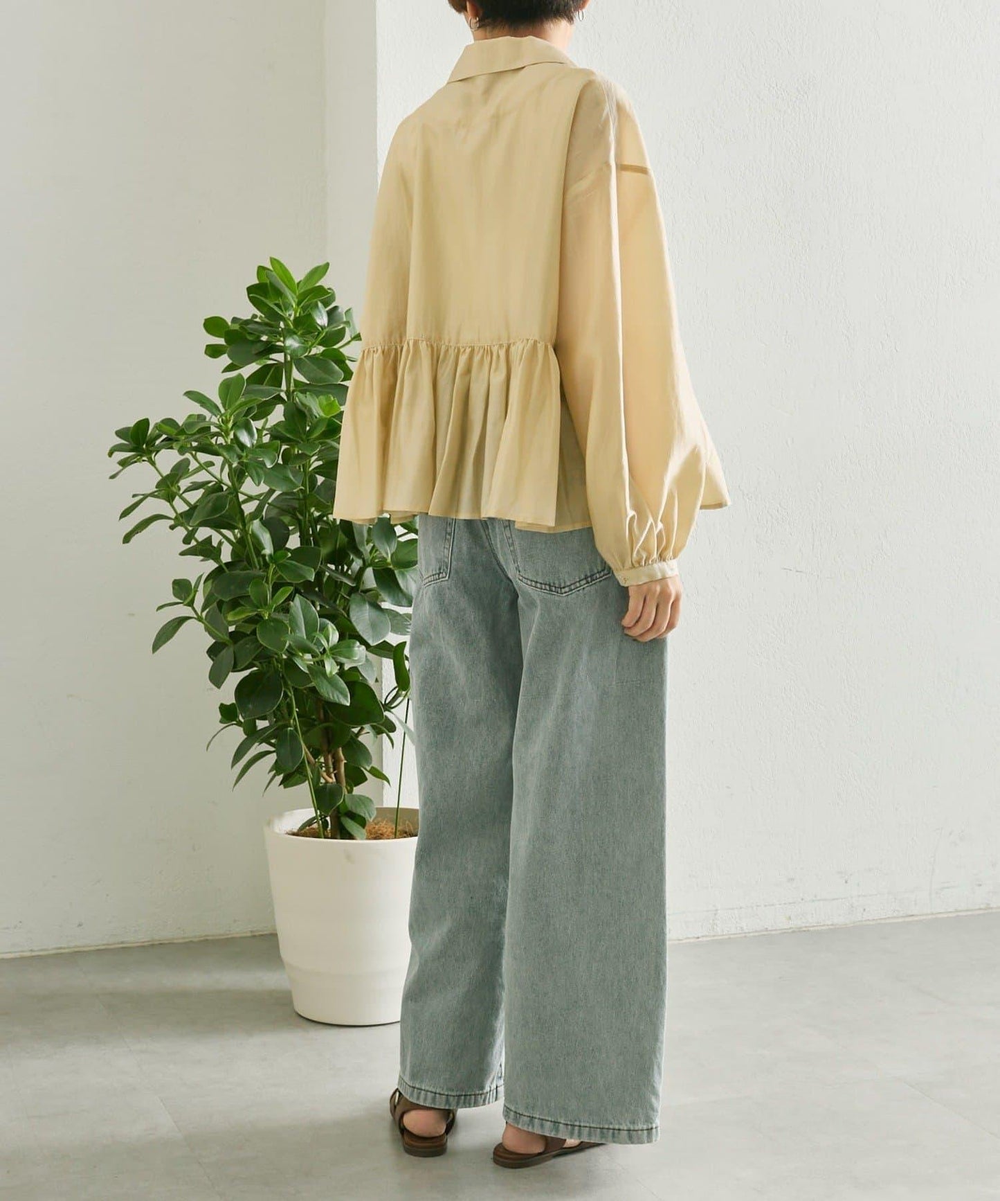 《透け感/ペプラムシルエット》 透視感 荷葉擺廓形 荷葉邊 襯衫式夾克 SUM1 STYLE