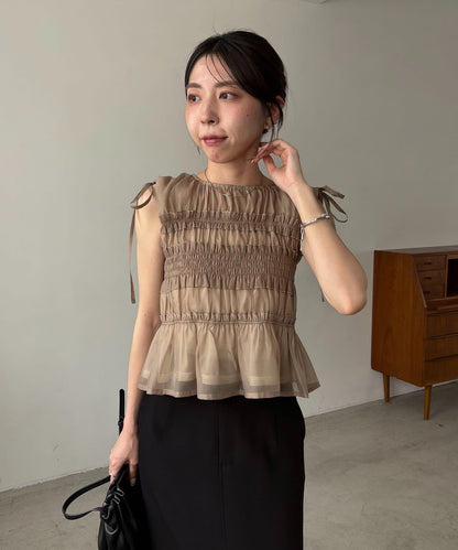 全方位修身歐根紗荷葉擺女襯衫