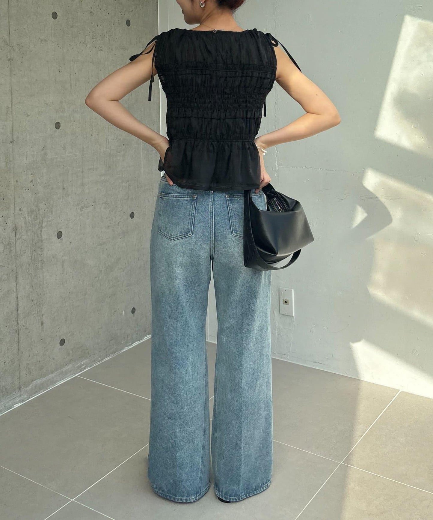 全方位修身歐根紗荷葉擺女襯衫