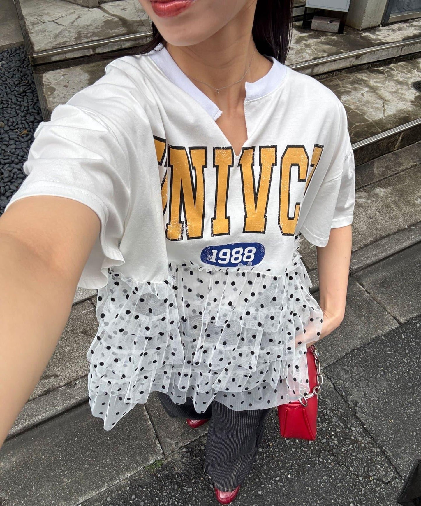 波點網紗拼接 學院風Logo印花 T恤