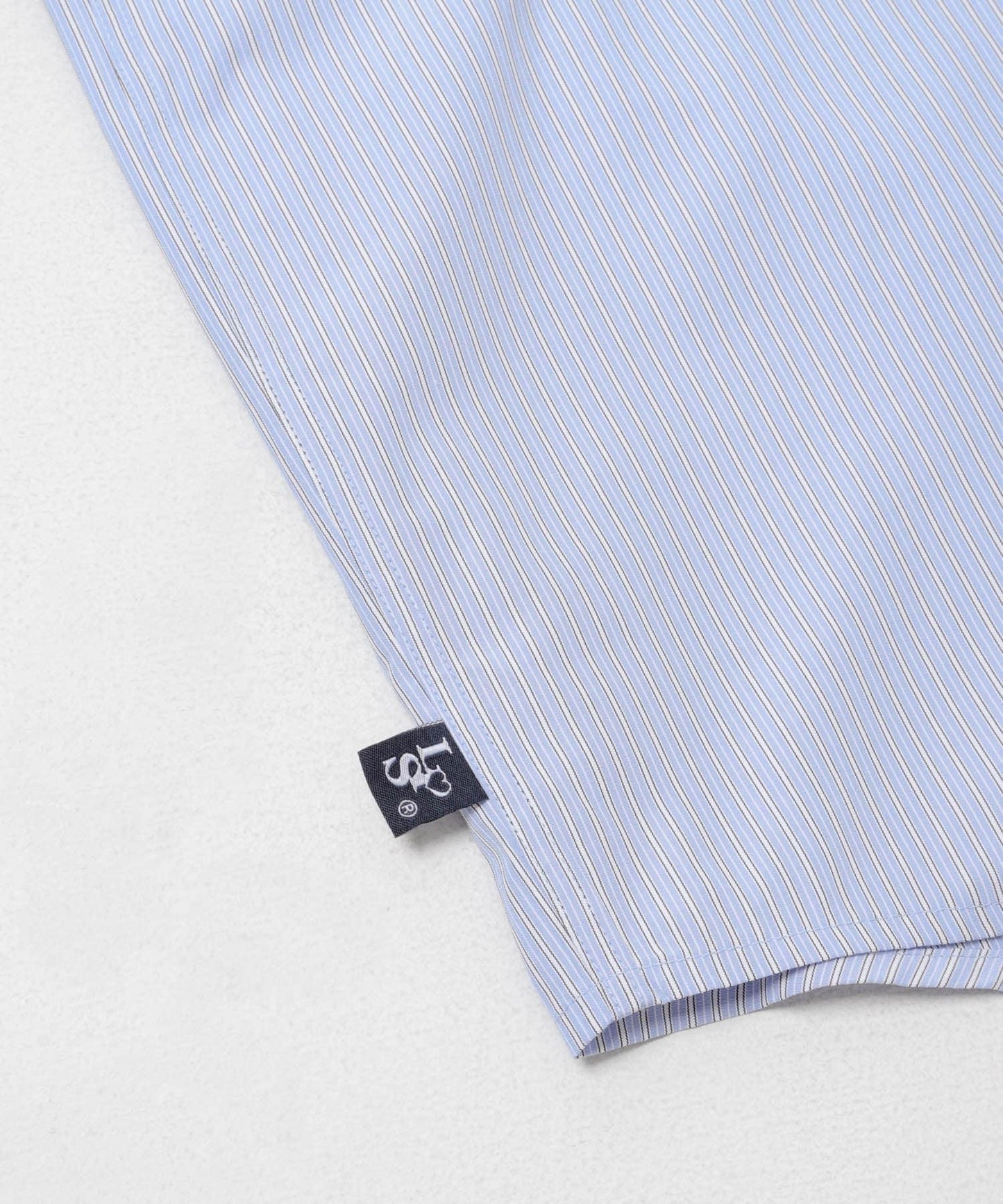 LOVE POP STUDIO×SENSE OF PLACE 聯名襯衫（聯名）