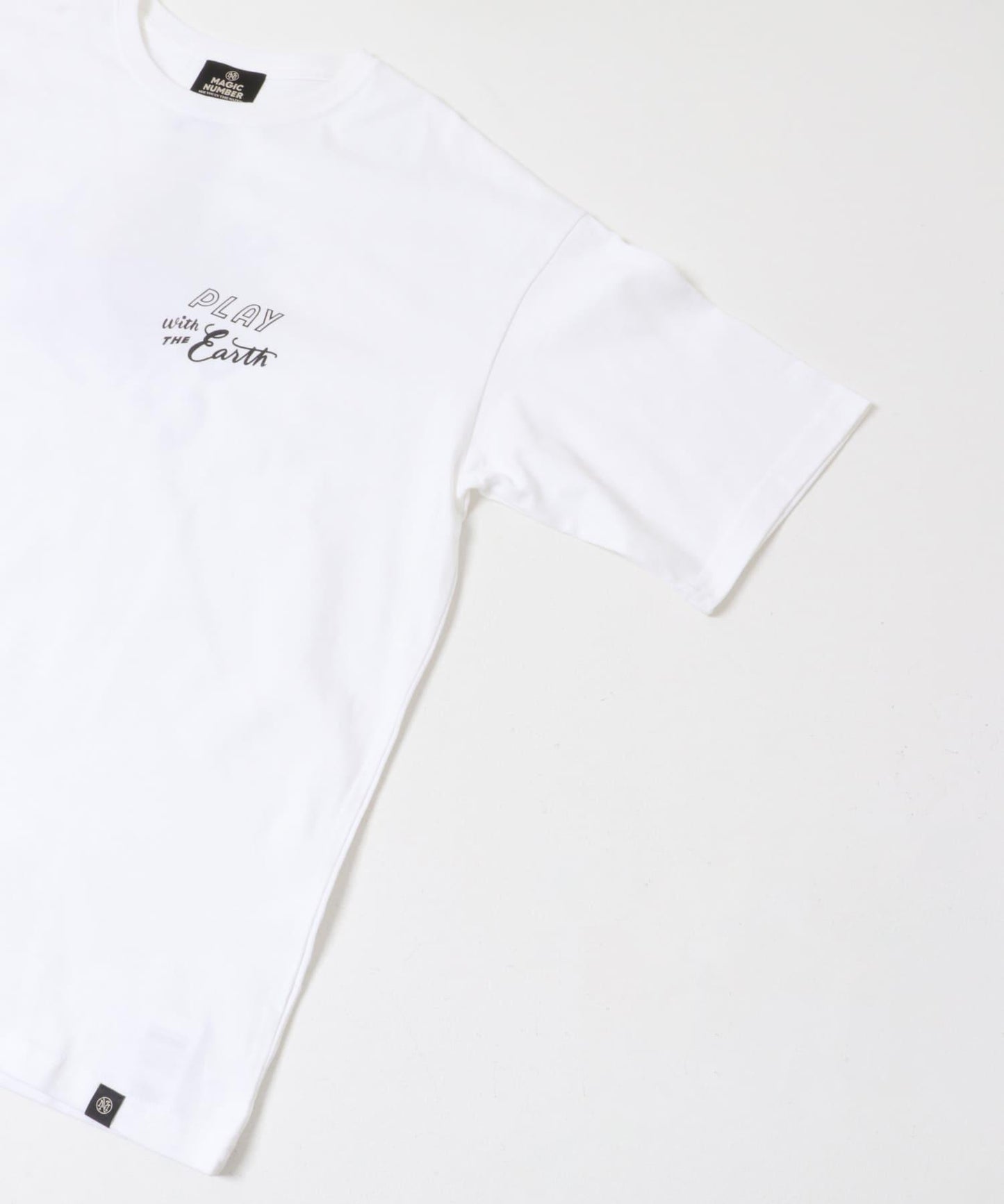 CINEMACARAVAN×MAGIC NUMBER×Sonny Label 聯名T恤 1款