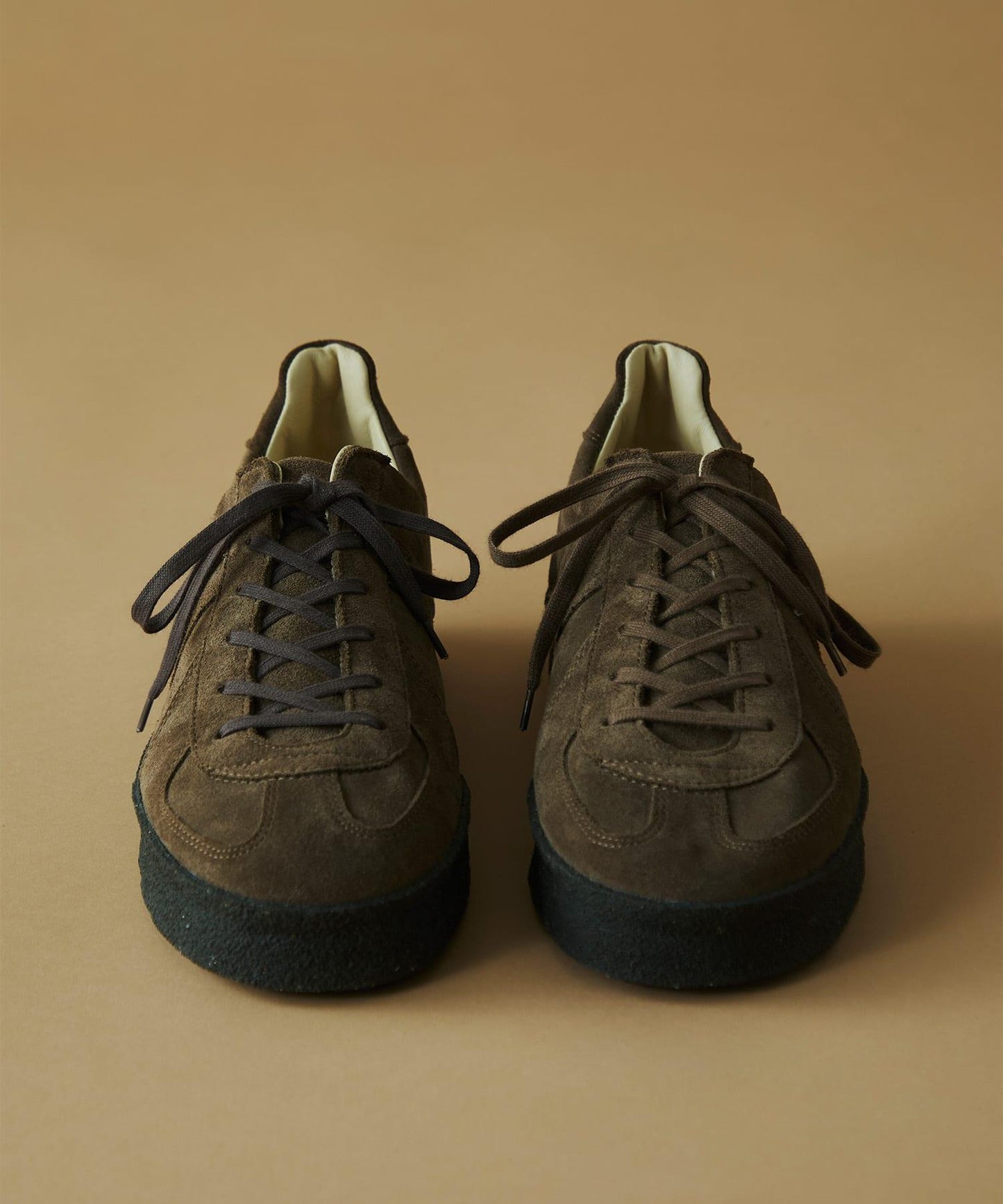 HOBO GERMAN TRAINER COW SUEDE by REPRODUCTION OF FOUND 休閒鞋