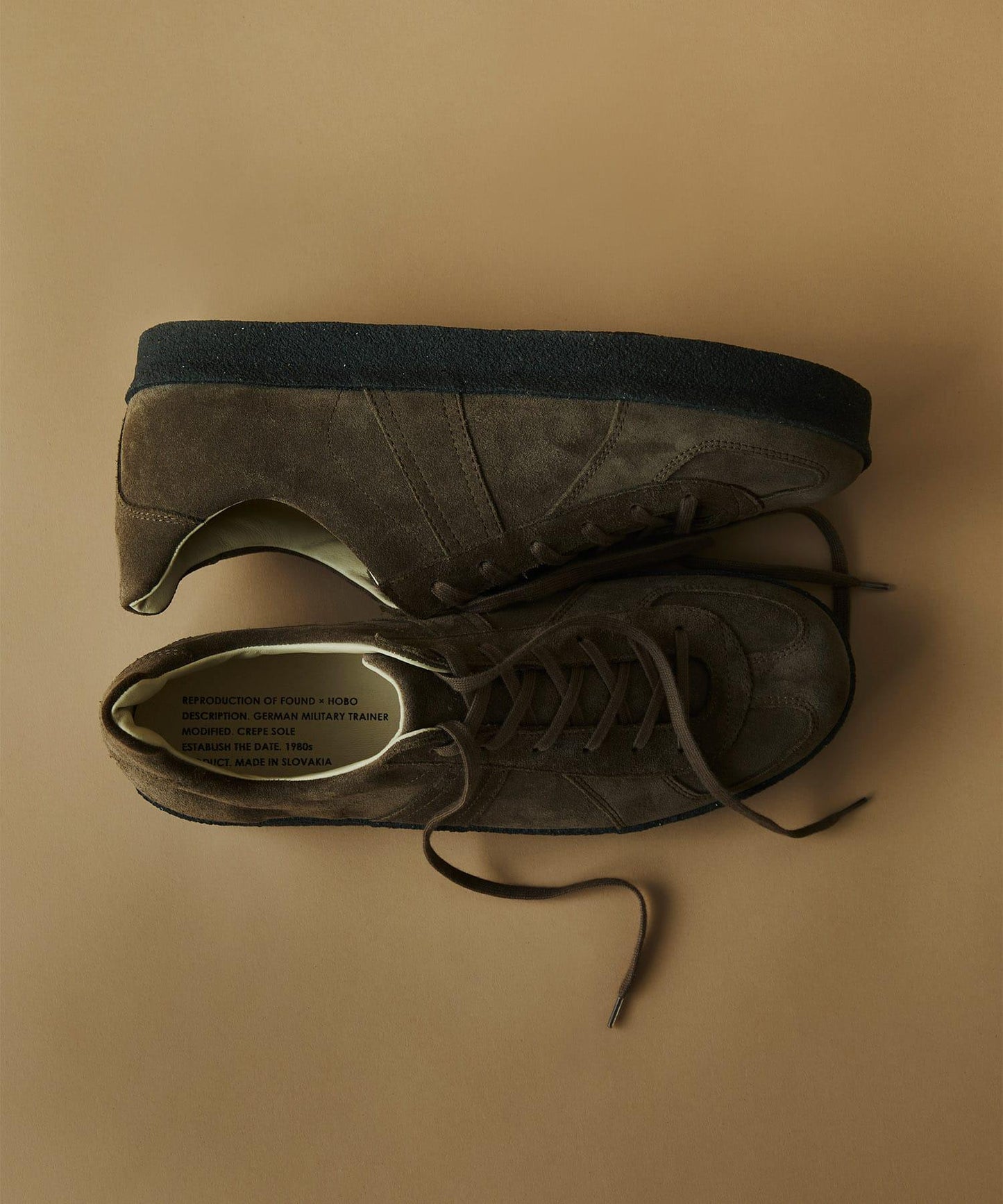 HOBO GERMAN TRAINER COW SUEDE by REPRODUCTION OF FOUND 休閒鞋