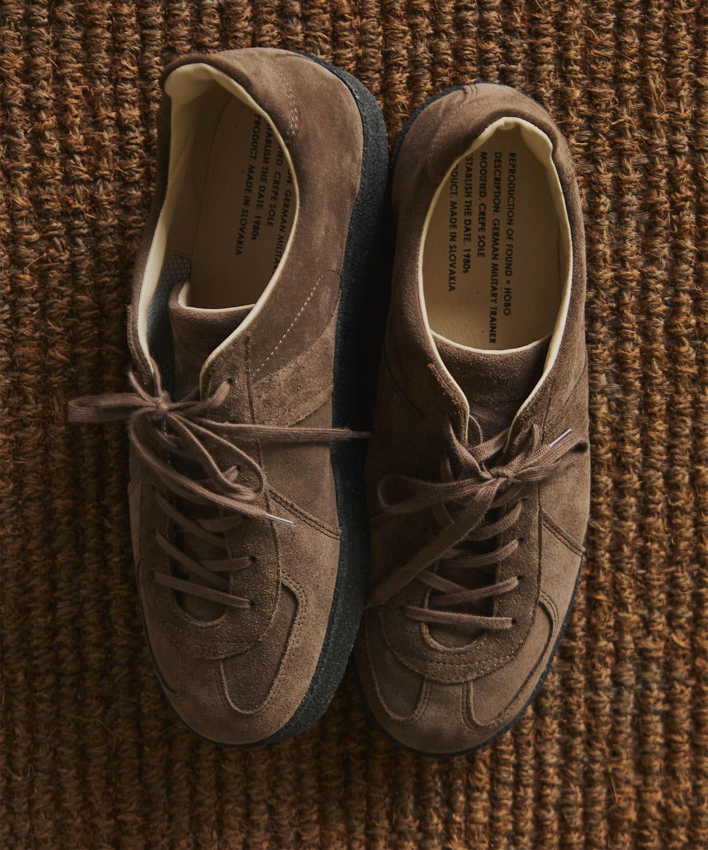 HOBO GERMAN TRAINER COW SUEDE by REPRODUCTION OF FOUND 休閒鞋