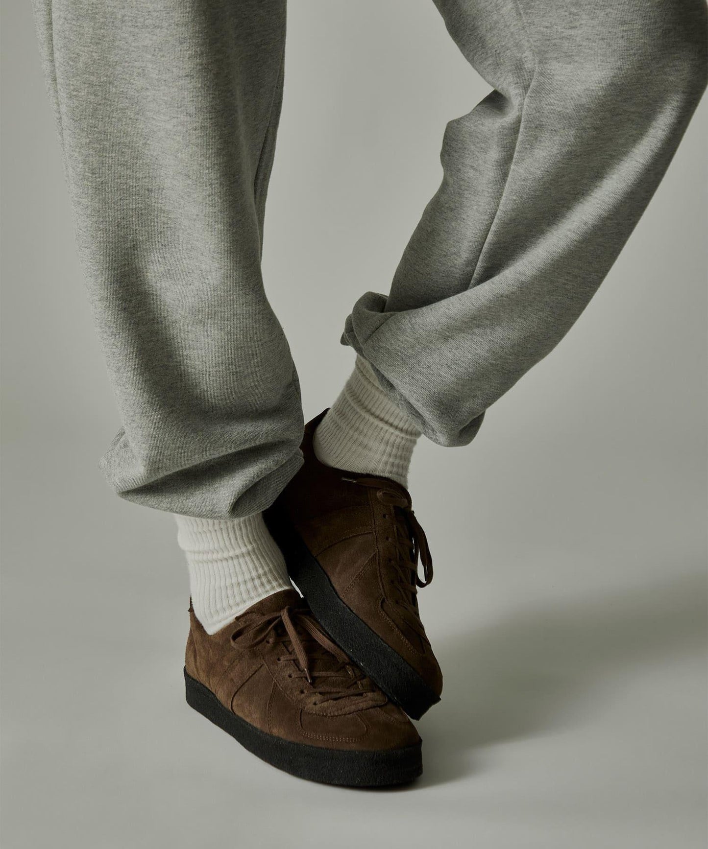 HOBO GERMAN TRAINER COW SUEDE by REPRODUCTION OF FOUND 休閒鞋