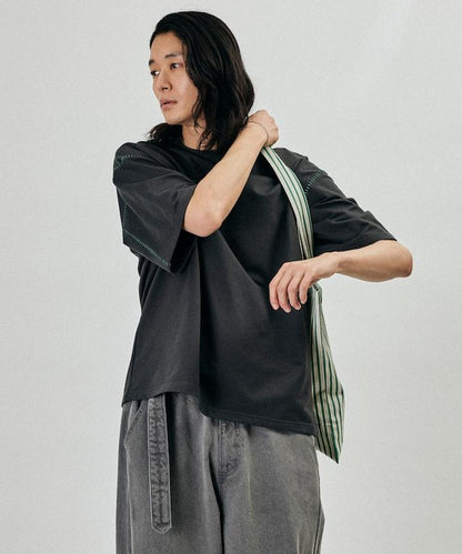 ボックスシルエット 配色ステッチ クルーネック Tシャツ