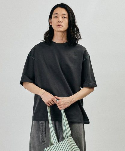 ボックスシルエット 配色ステッチ クルーネック Tシャツ