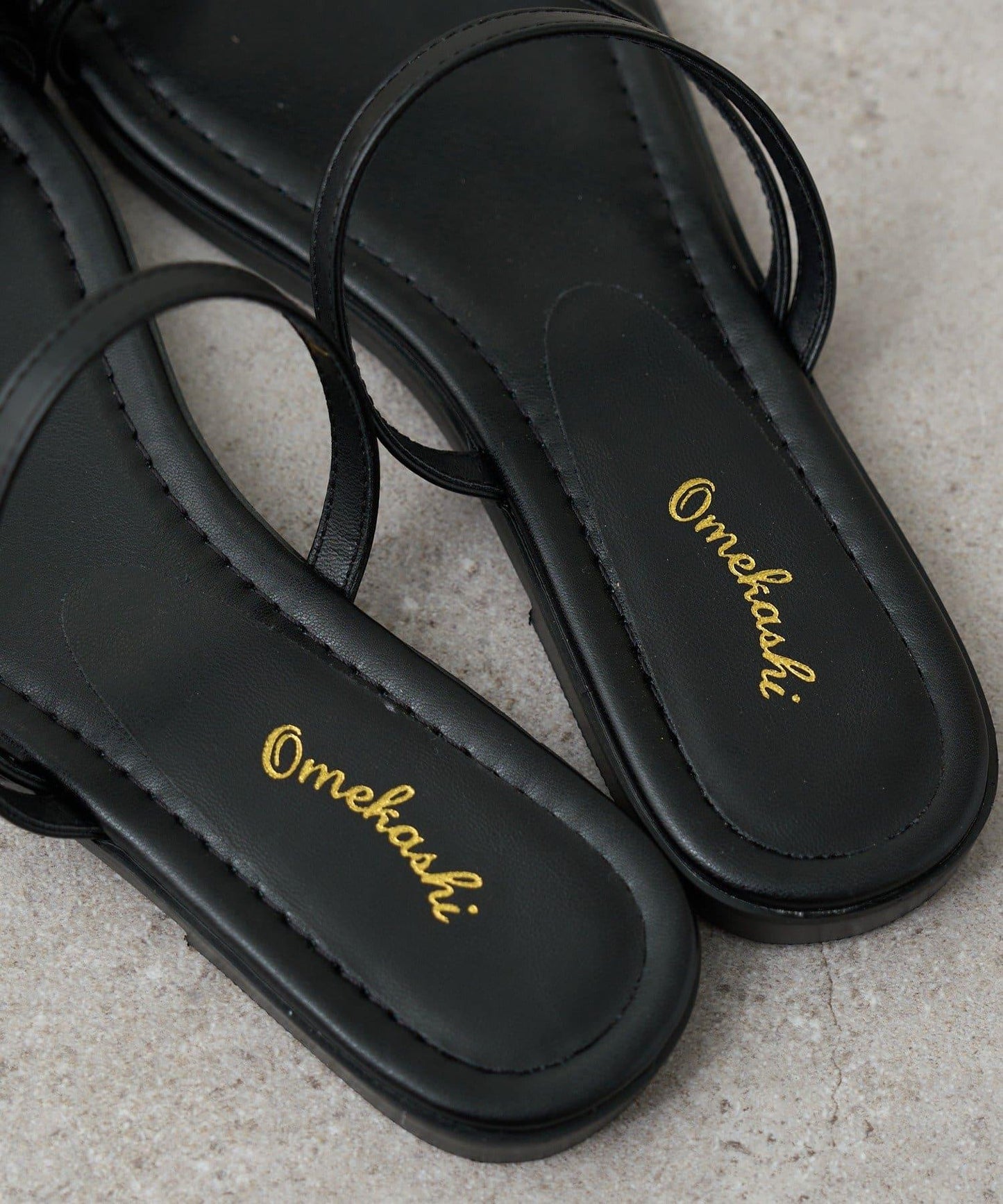 人字平底涼鞋