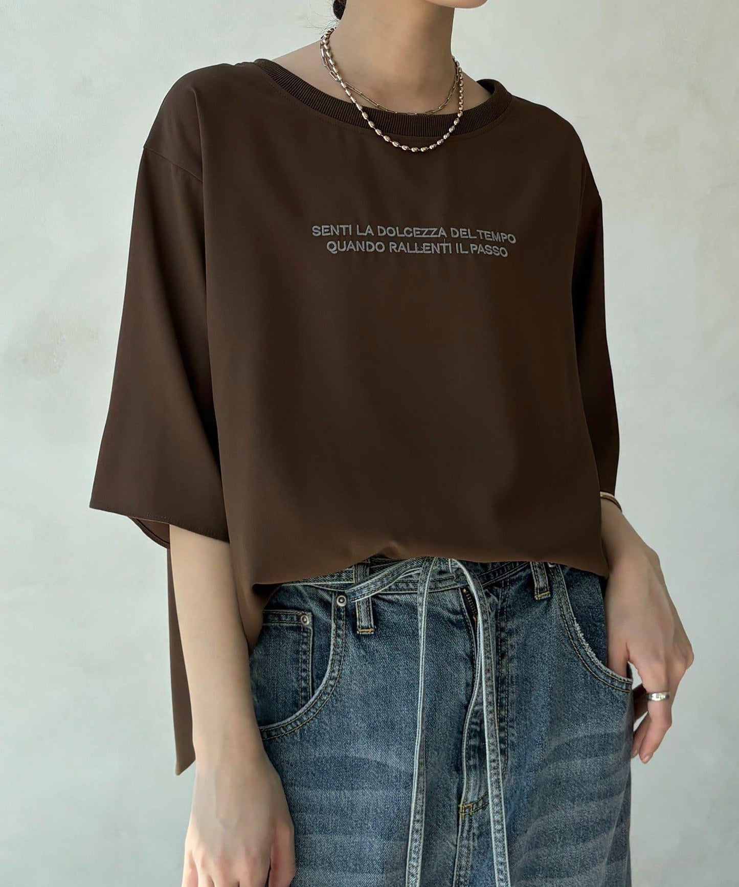 刺繡Logo喬其紗T恤