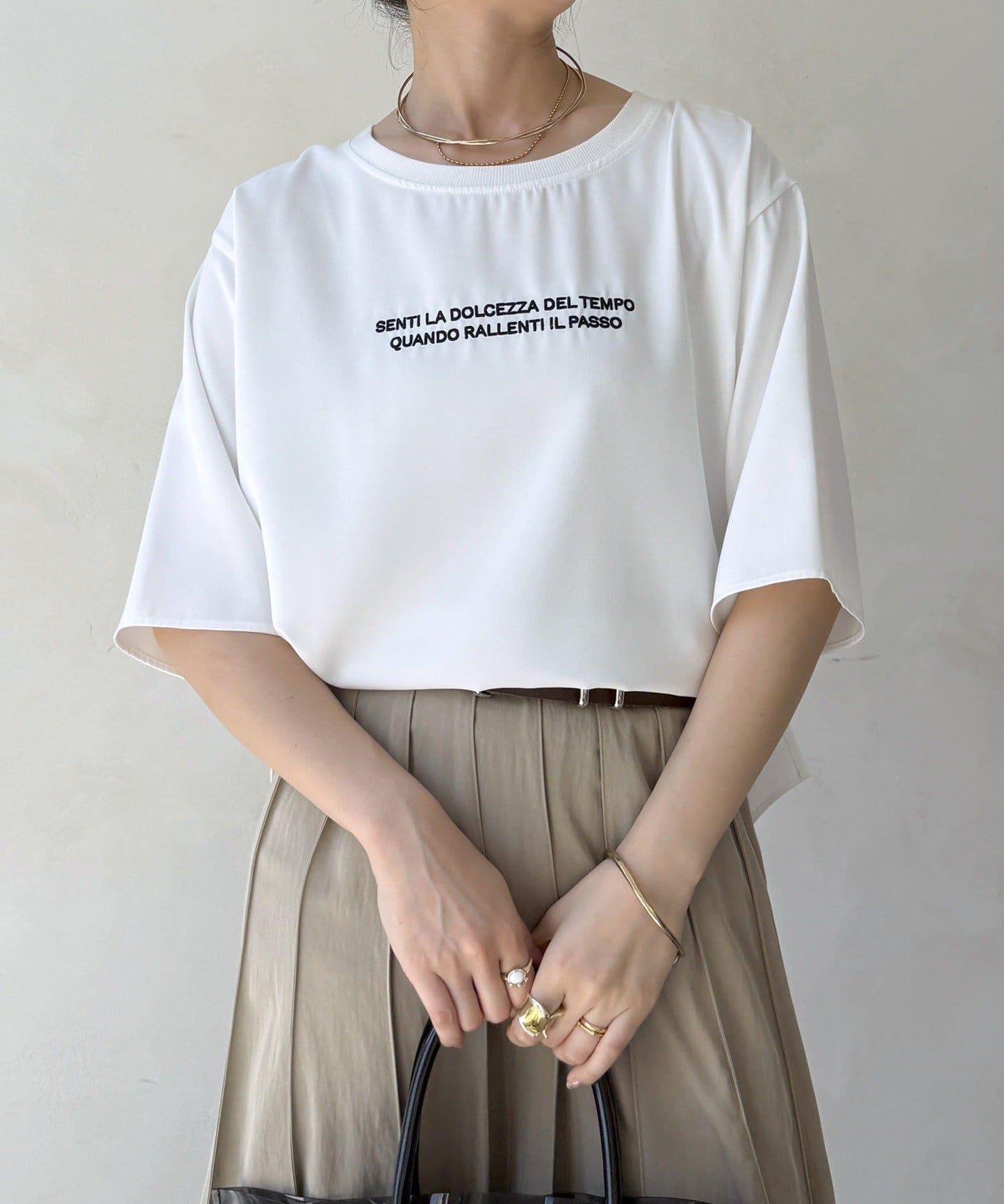 刺繡Logo喬其紗T恤