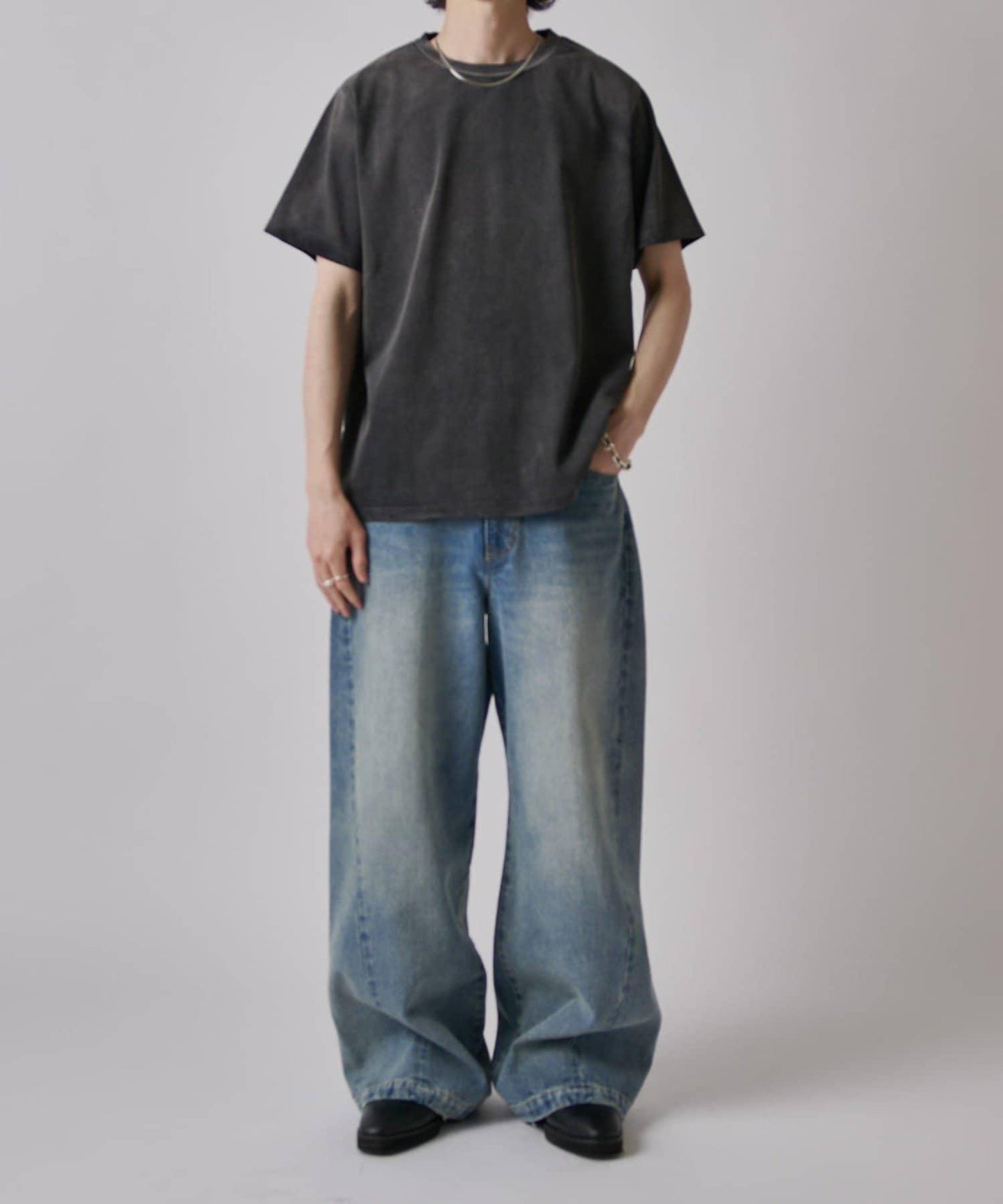 【Lui's】褪色短袖T恤