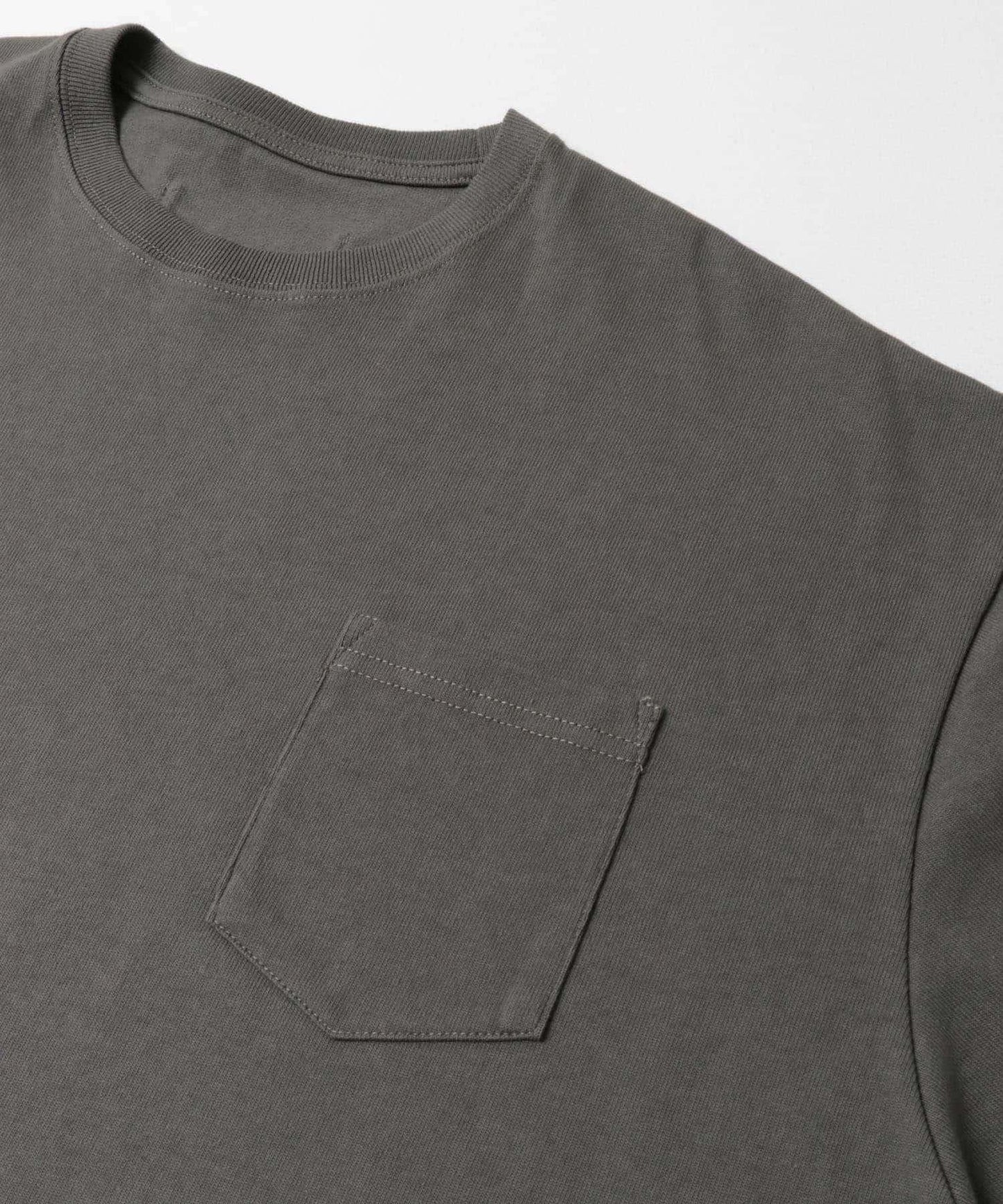dDdDdDd SUPER BIG FLAT SHORT-SLEEVE T-SHIRTS 短袖T恤