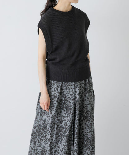 COTTON NO-SLEEVE KNIT 無袖針織上衣