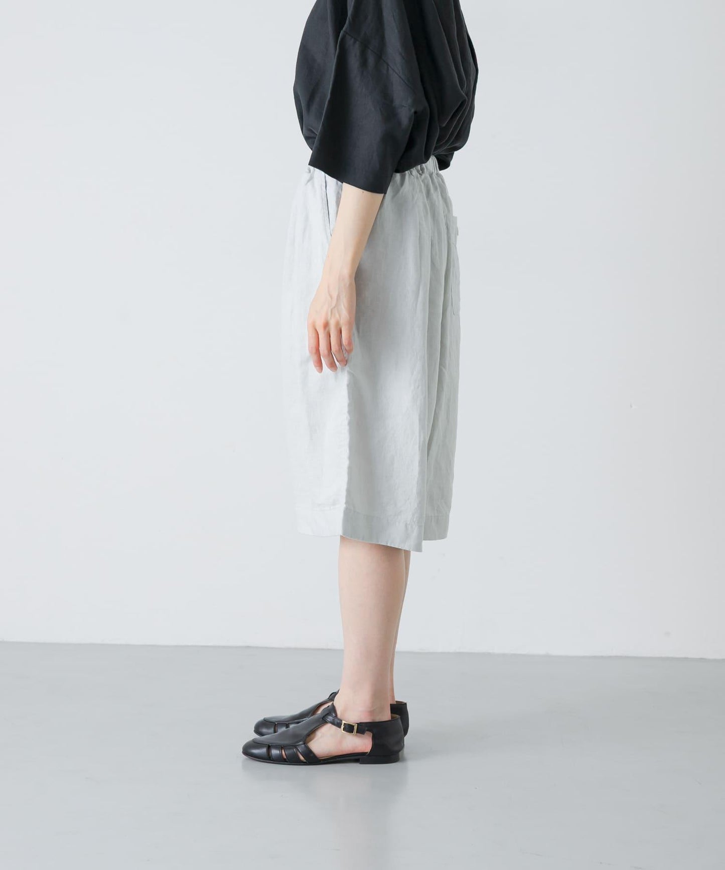 亞麻寬鬆 Charpentier de vaisseu LINEN WIDE SHORTS 休閒短褲