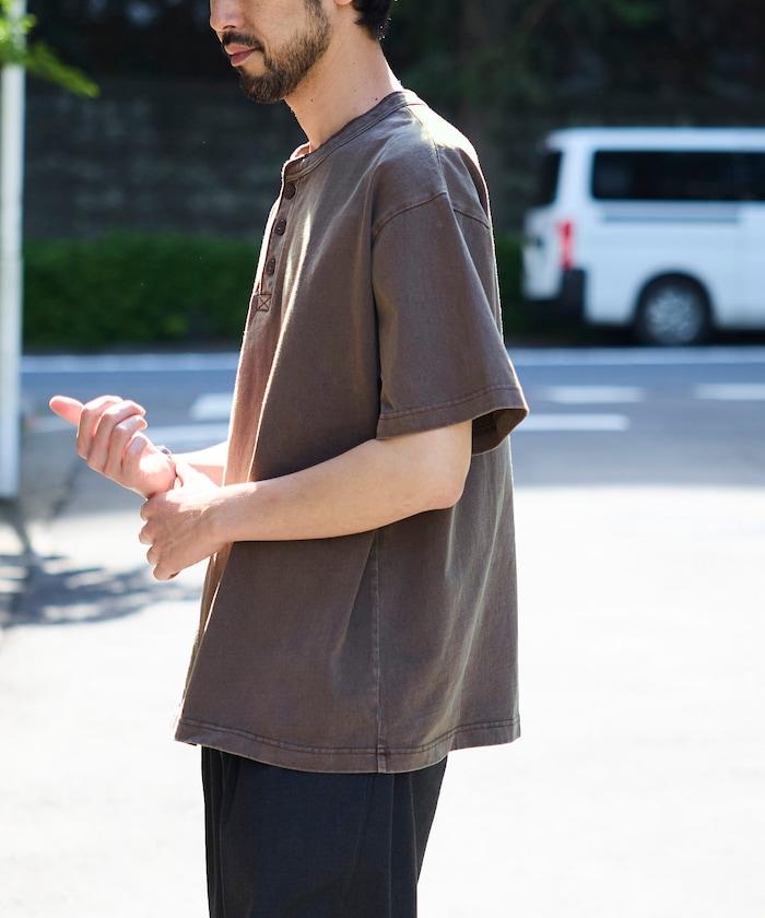 HEAVY WEIGHT/ヘビーウェイト 顏料染色 短袖 Henley neck 10.5オンス T恤