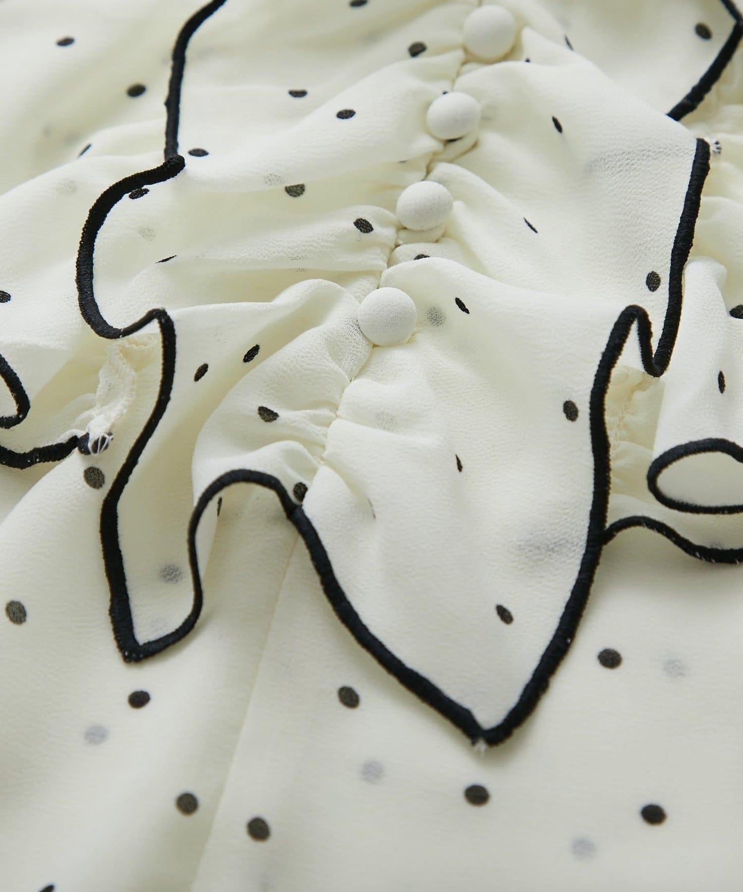 波點印花荷葉邊襯衫