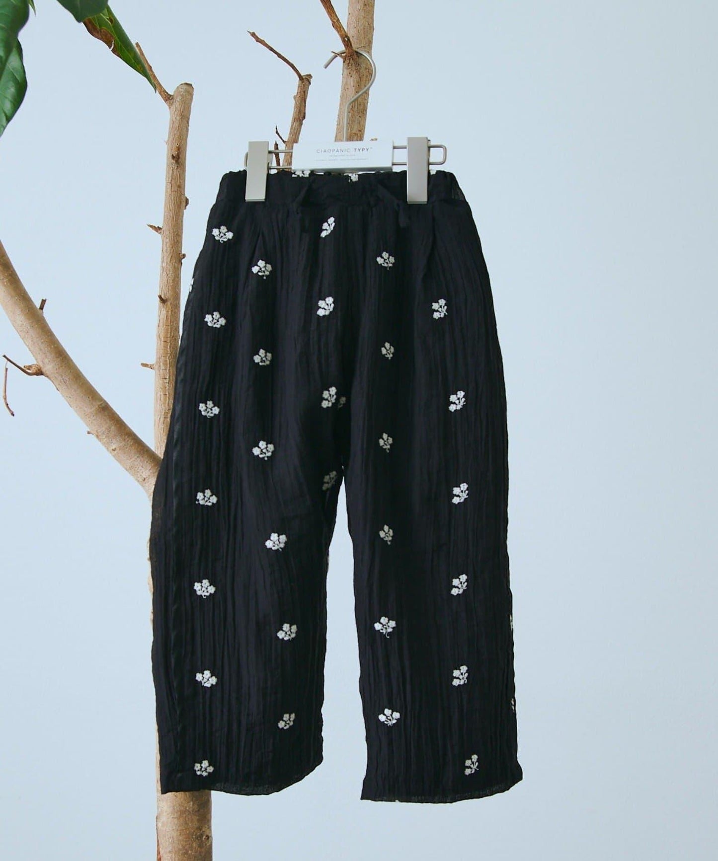 花朵刺繡滾邊 兒童褲子