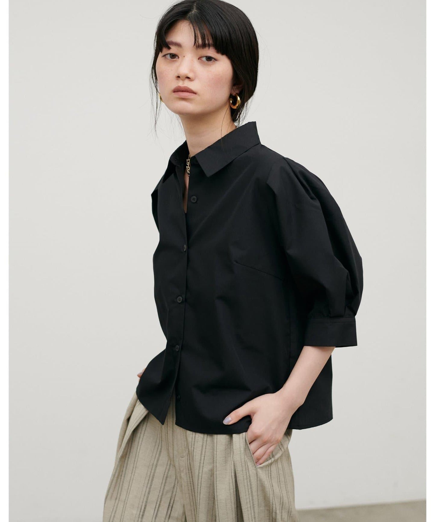 蓬袖短款襯衫（網絡限定）