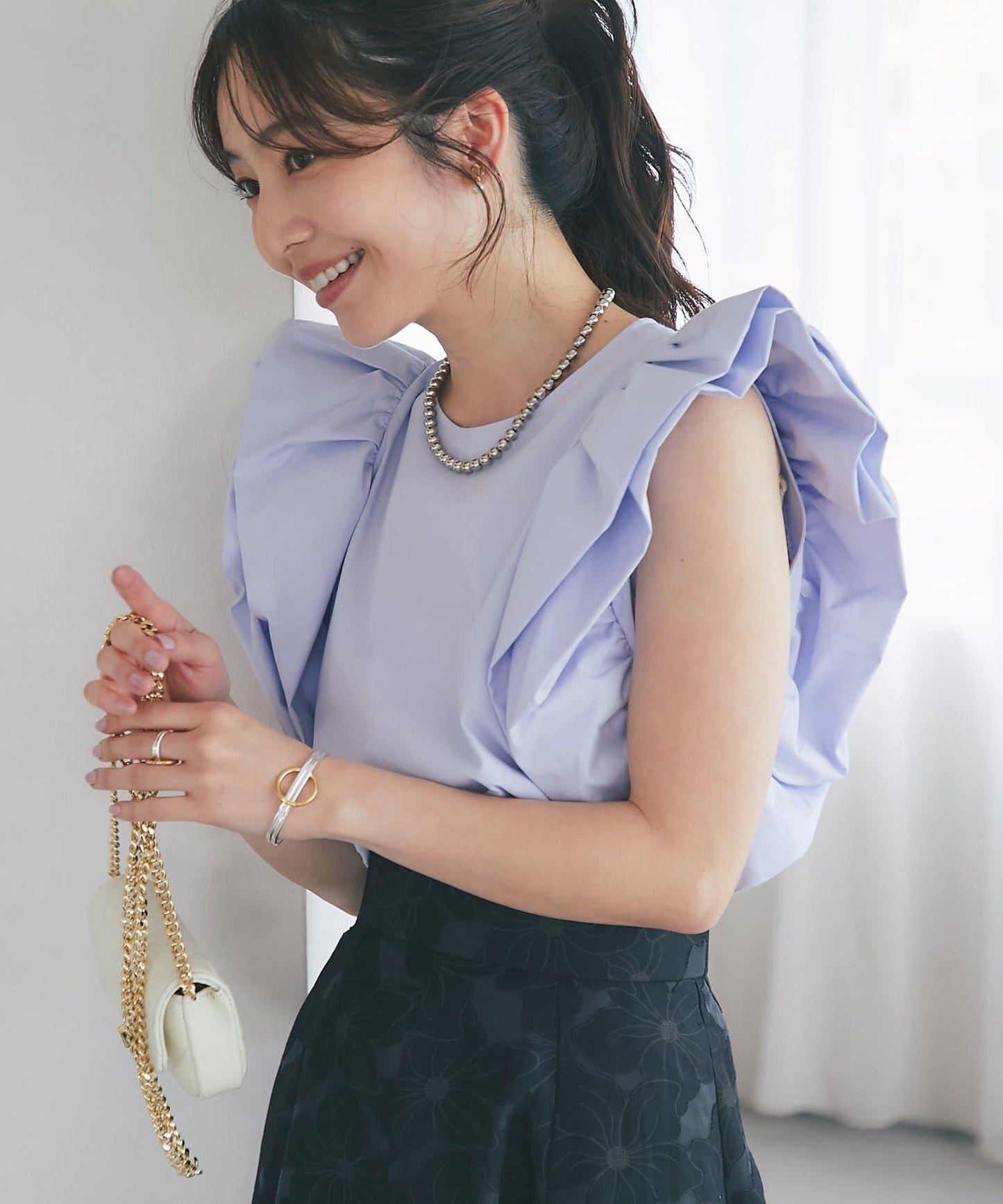 La boutique BonBon 泡泡袖襯衫