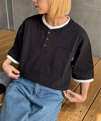 UNISEX 防汗漬 層疊效果亨利領TEE