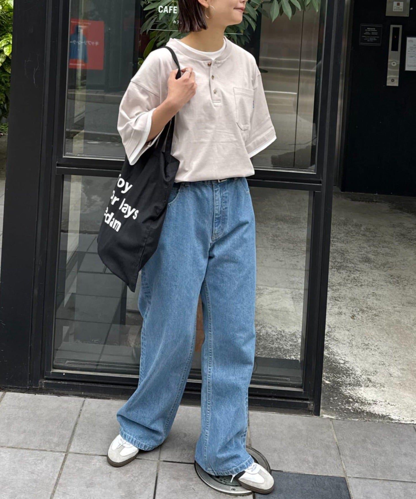 UNISEX 防汗漬 層疊效果亨利領TEE