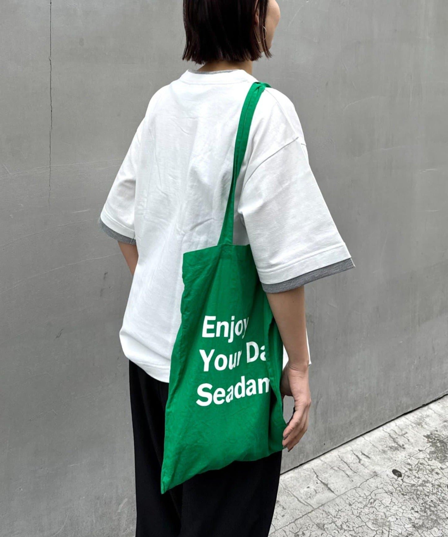UNISEX 防汗漬 層疊效果亨利領TEE