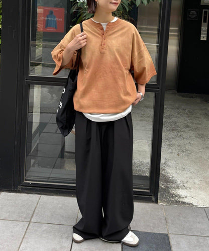 UNISEX 噴染工藝 亨利領 TEE T恤