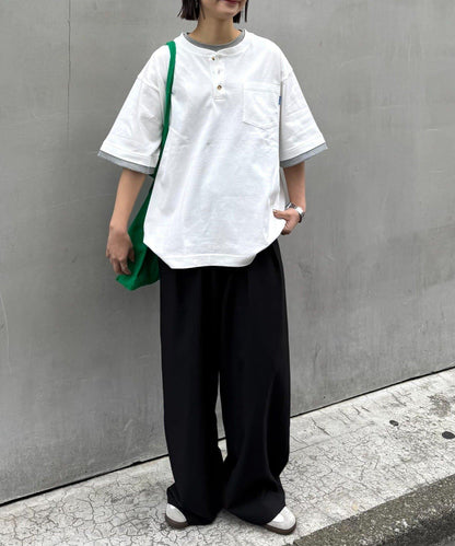 UNISEX 防汗漬 層疊效果亨利領TEE