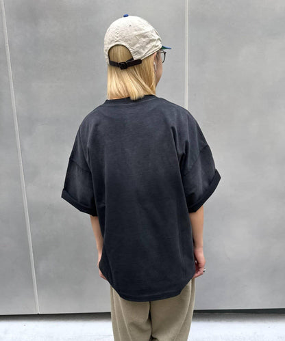 UNISEX 噴染工藝 亨利領 TEE T恤