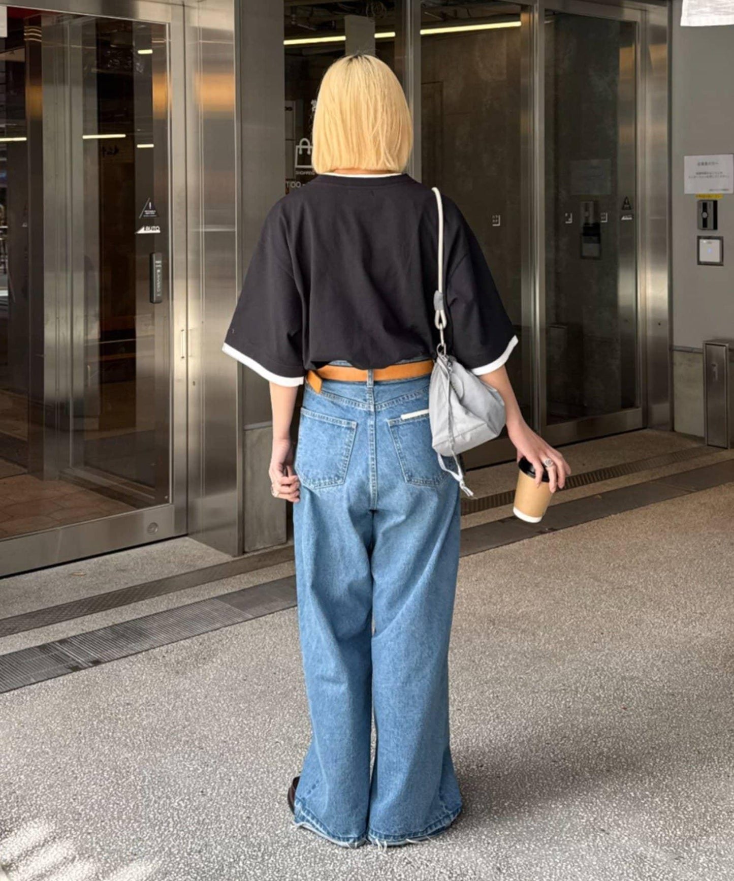 UNISEX 防汗漬 層疊效果亨利領TEE