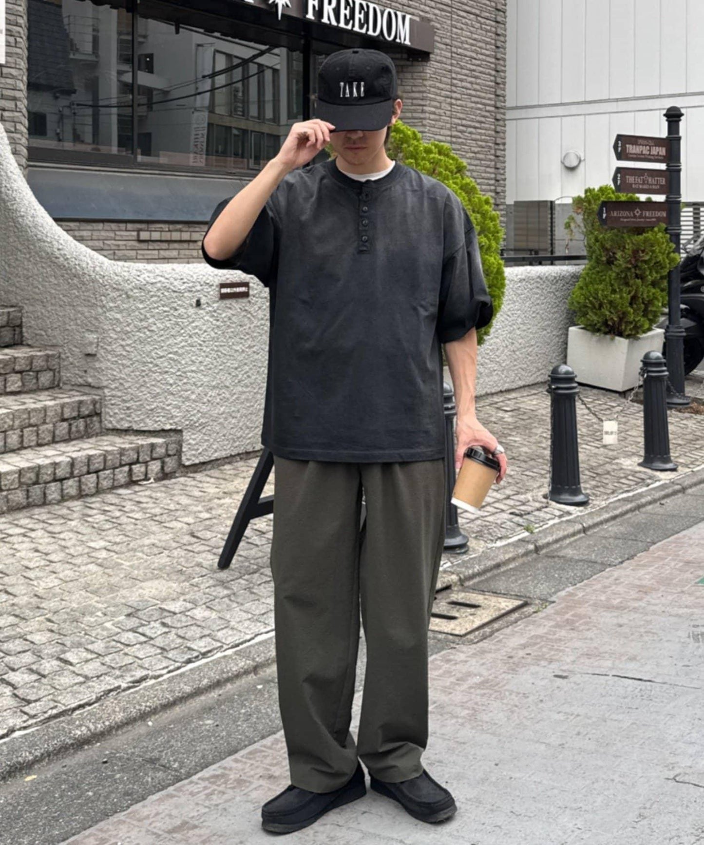 UNISEX 噴染工藝 亨利領 TEE T恤