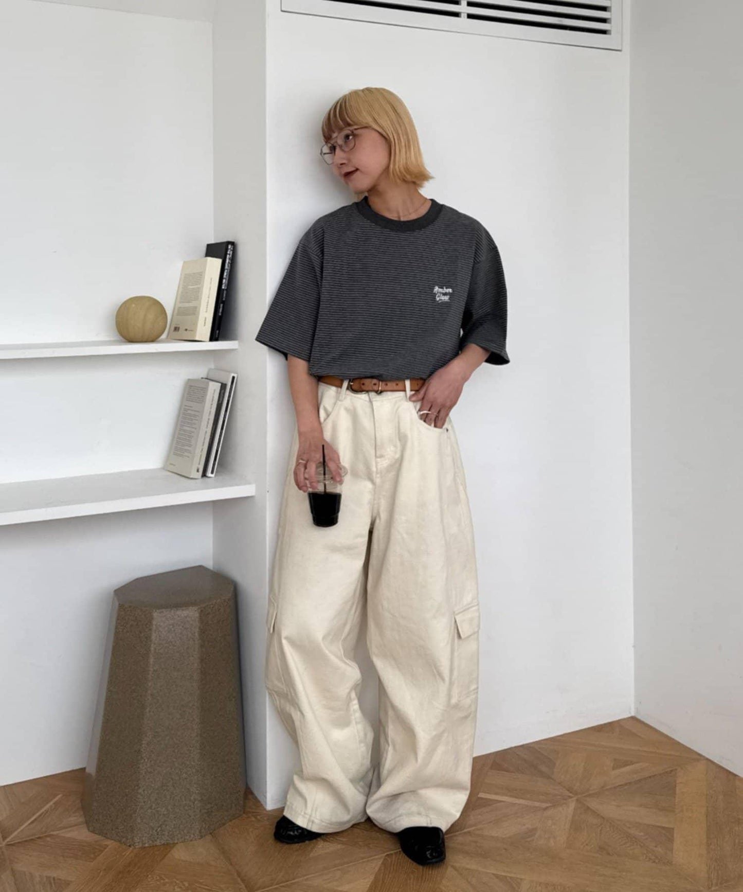 UNISEX 細條紋單點刺繡Logo T恤