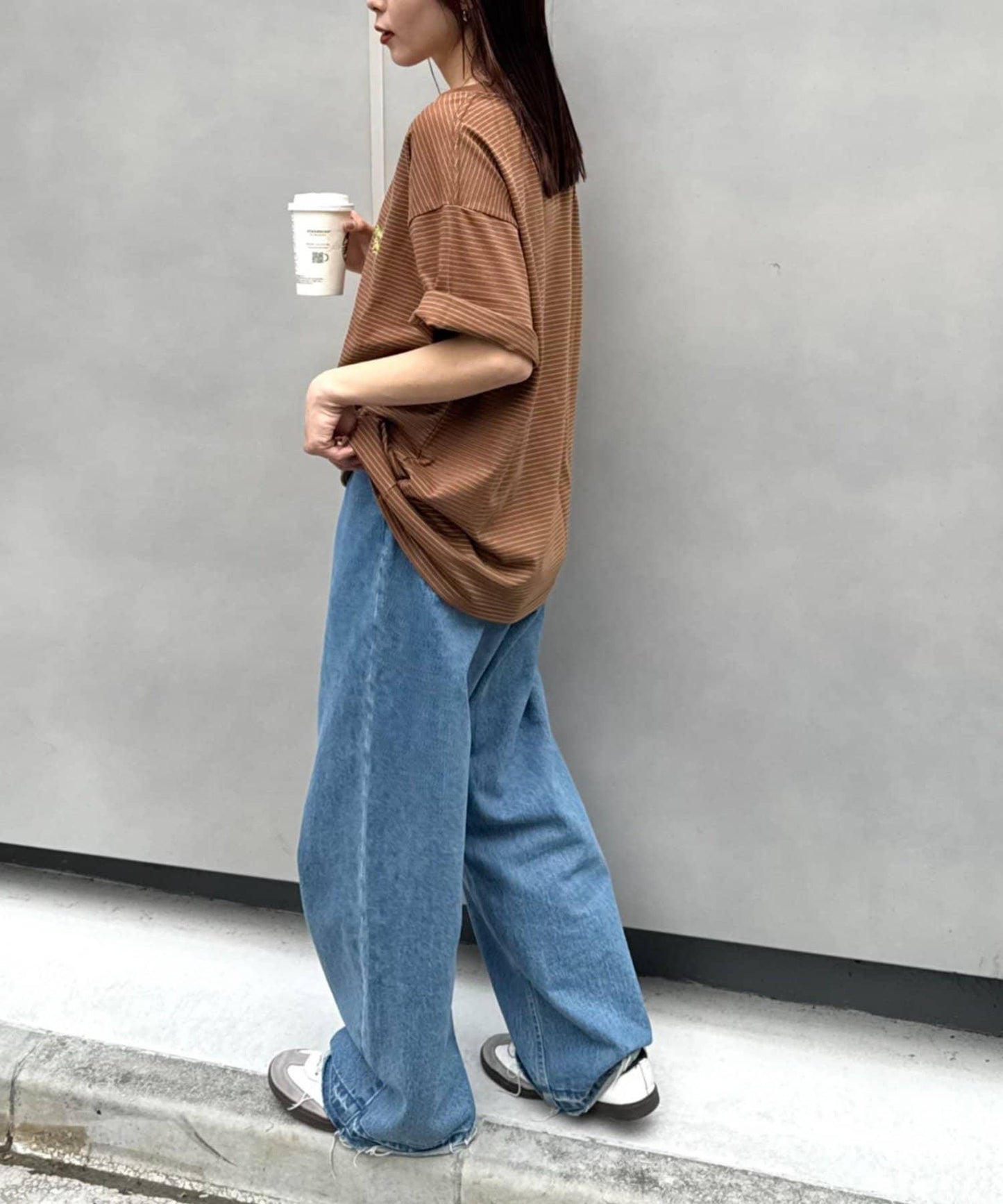 UNISEX 細條紋單點刺繡Logo T恤