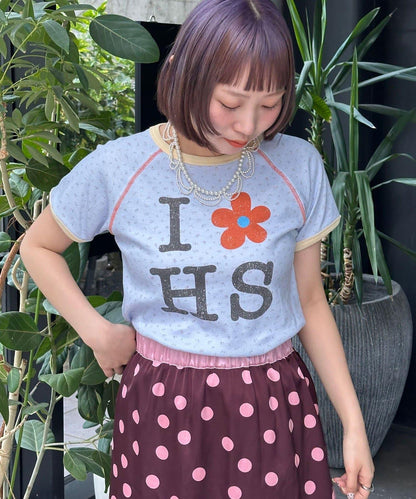 HELLO.SANFRANCISCO ハローサンフランシスコ 華夫格印花短袖T恤