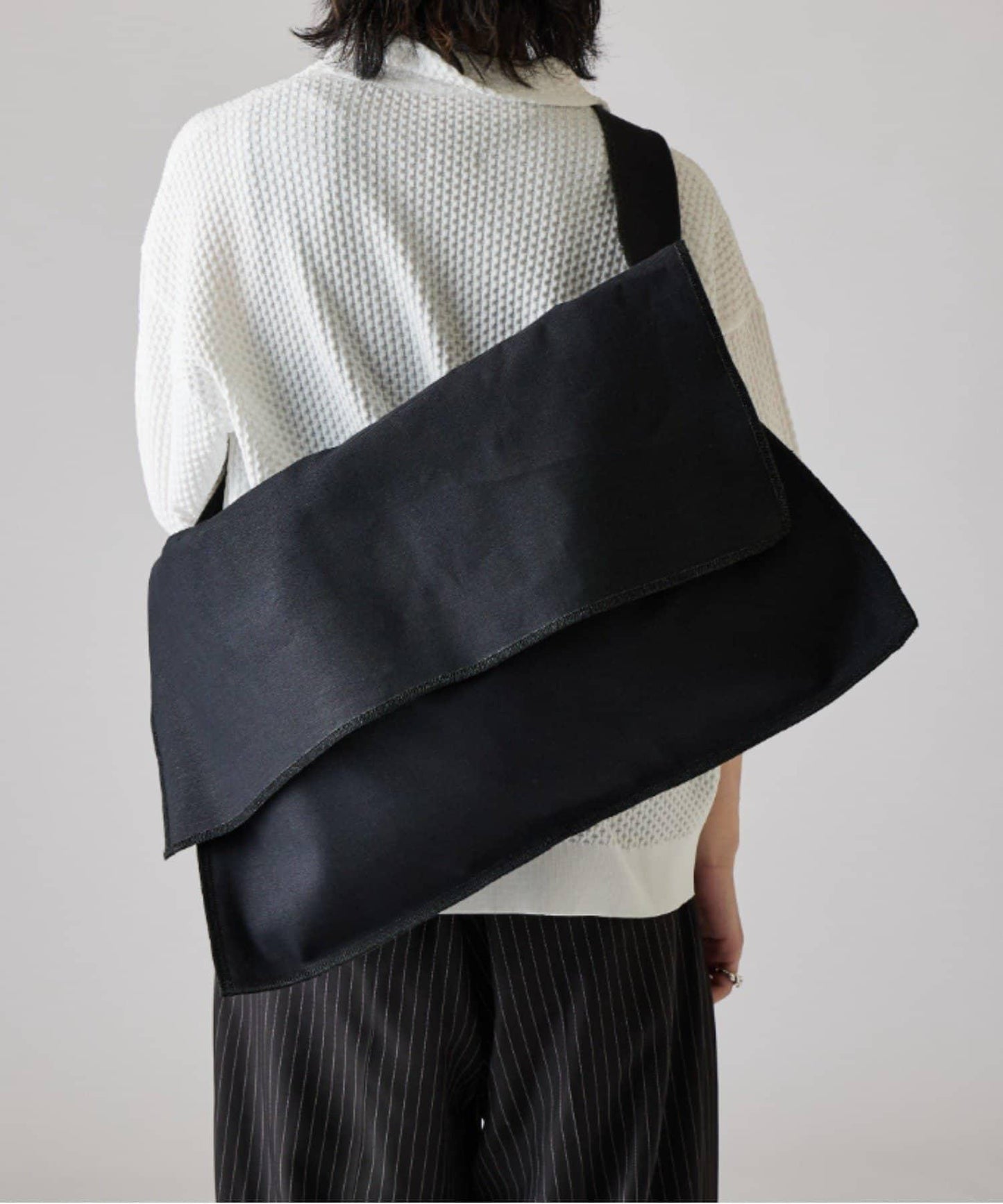 MARY FLAP INSIDEOUT SHOULDER - L 單肩包