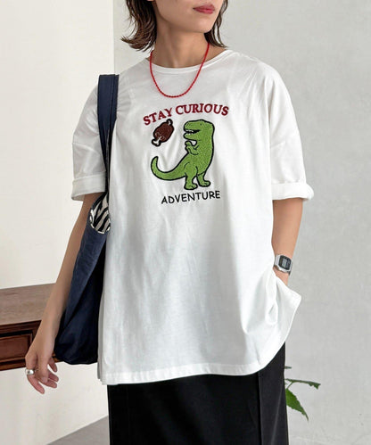 混款沙迦拉刺繡 T恤